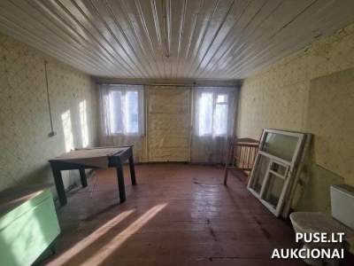 Buto dalys Vilniuje, Krivių g. 52, pradinė kaina 147800 EUR - Galimybė įsigyti
