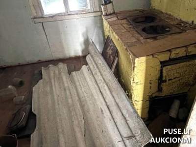 Parduodamas gyvenamasis namas Rokiškio rajone, Čedasų miestelyje, Klevų g. 7, pradinė kaina 2850 EUR – Turto banko aukcionas