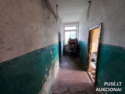 Daugiafunkcinis gyvenamasis namas Kalvarijoje, 654 kv.m, Suvalkijos g. 1A, pradinė kaina 73530 EUR