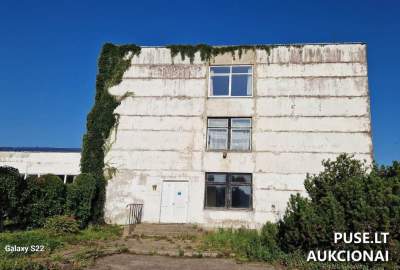 Administracinis pastatas Pramonės pr. 13B, Plungėje parduodamas aukcione nuo 220000 EUR
