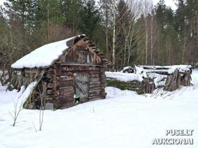 Dalį lauko virtuvės ir ūkinių pastatų Varėnos r. pardavimas aukcione pradine kaina 13 EUR