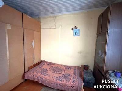 Parduodamas 27 kv. m. butas Ukmergėje, Bažnyčios g. 26-3, pradinė kaina 8800 EUR