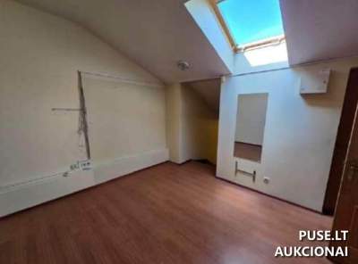 Nuomos konkursas: Administracinės patalpos Vilniuje, Vilniaus g. 27, 145 kv. m bendras plotas