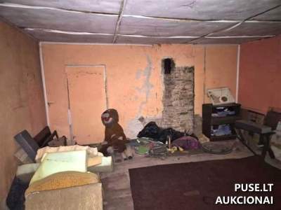 Mažos kainos 45.63 kv. m butas Šilutės rajone, Menklaukių kaime, nuo 130 EUR