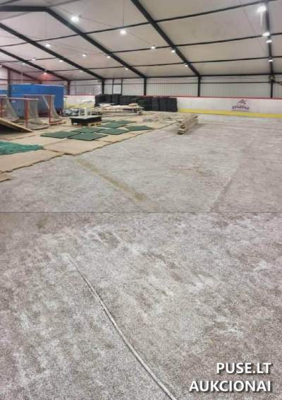 Neįprastas turtas Kaune: Lauko ledo aikštelė ir palapinė su čiuožykla, pradinė kaina 54300 EUR