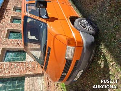 Krovininis automobilis VW Transporter 1996 m. su dyzeliniu varikliu pradinė kaina 250 EUR