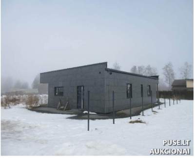 Parduodamas gyvenamasis namas su 0.1022 ha žemės sklypu Kretingoje, Beržų al. 26D, pradinė kaina 132000 EUR