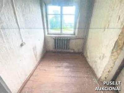 Gyvenamasis namas Lazdijų rajone, Stebulių kaime, parduodamas dalimis nuo 1400 EUR