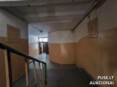 Parduodamas vieno kambario bendrabučio tipo butas Panevėžyje, Nemuno g. 13, pradinė kaina 8000 EUR