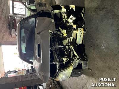 Automobilis TOYOTA Hilux 2006 m. dyzelinas aukcione nuo 3000 EUR - Transporto priemės pardavimas