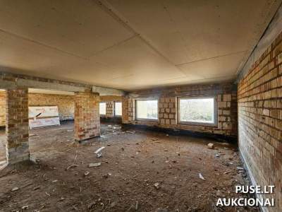 Labai didelės patalpos Lentvaryje, Klevų al. 24, pradinė kaina 2281590 EUR