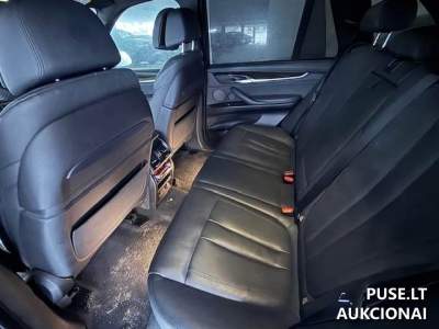 Lengvasis automobilis BMW X5 xDrive40d aukcionas 15700 EUR