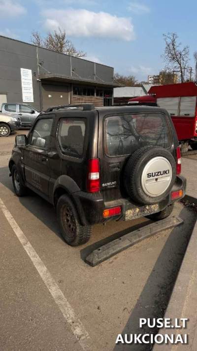 Parduodamas Suzuki Jimny automobilis Kaune 2016 m. su defektais 6970 EUR