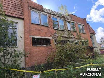 Parduodama Kavinė Radviliškio r., Šiaulėnuose, B. Buračo g. 4, 794 kv.m. pradinė kaina 24784 EUR