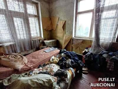 42.53 kv. m. butas Jurbarko rajone, Pašaltuonio kaime, pradinė kaina 1000 EUR