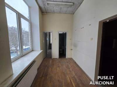 Nuomojamos mokslo paskirties patalpos Vilniuje, Lukiškių g. 9, 705 kv. m, Pradinė nuomos kaina 0 EUR