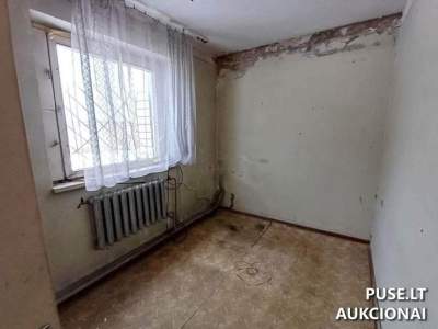 Didelis nekilnojamojo turto kompleksas Šiauliuose, J. Basanavičiaus g. 106, 195000 EUR pradinė kaina