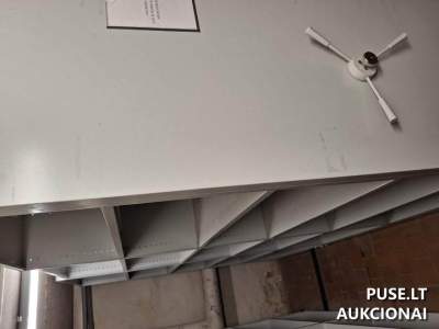 5 komplektų mobilių stalų aukcionas Kaune, pradinė kaina 200 EUR – greitas pardavimas