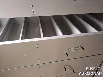9 stelažų komplektas aukcione Kaune pradine 2100 Eur - Mobilūs dvipusiai sandėliavimo stelažai