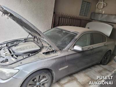 Konfiskuotas BMW 730d Dyzelinas Automatinė dėžė parduodamas aukcione nuo 4180 EUR Vilniuje