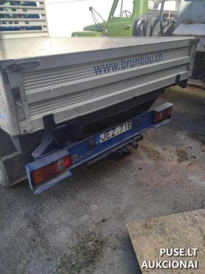 Грузовой автомобиль RENAULT MASTER 2006 г.в. на аукционе от 900 EUR
