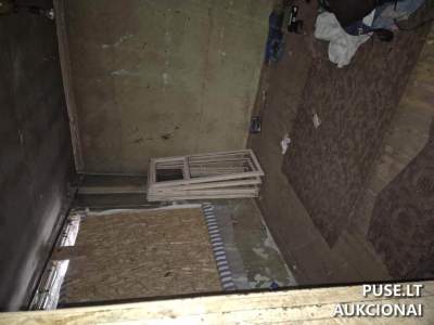 Продается 2-комнатная квартира в Шядуве, площадь Лайсвес, 15-1, начальная цена 1200 EUR