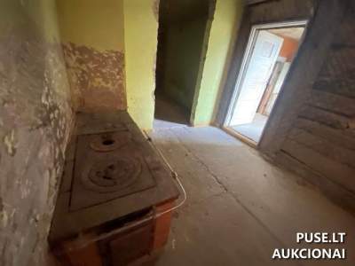 Жилой дом в Лаздийском районе, с. Крошняны, стартовая цена 17500 EUR, продажа на публичных торгах