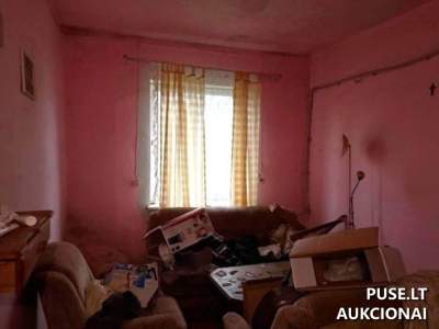 Patalpos Butas Maldžiūnų kaime Radviliškio rajone 58 kv.m. pradinė kaina 1076 EUR