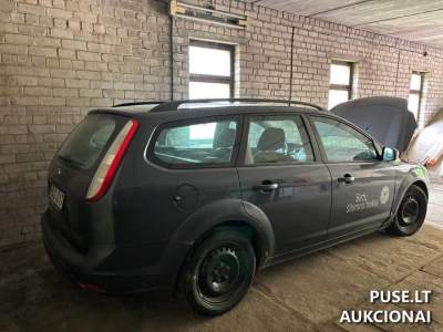 Lengvasis automobilis Ford Focus 2009 m. pradinė kaina 300 EUR - Automobilių aukcionas