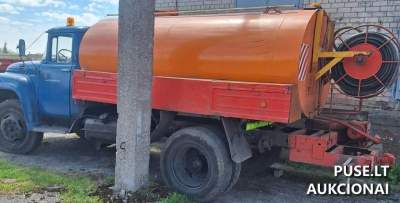 Krovininis autocisternos ZIL 138 aukcionas Klaipėdoje, pradinė kaina 1000 EUR