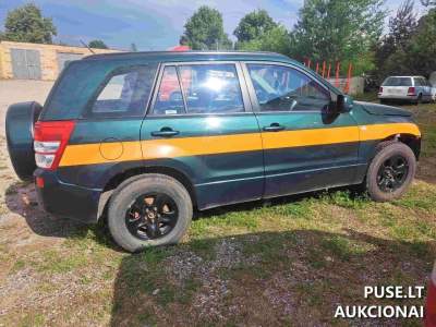 Suzuki Grand Vitara 2007 m. dyzelinas 103 kW, parduodama aukcione už 500 EUR