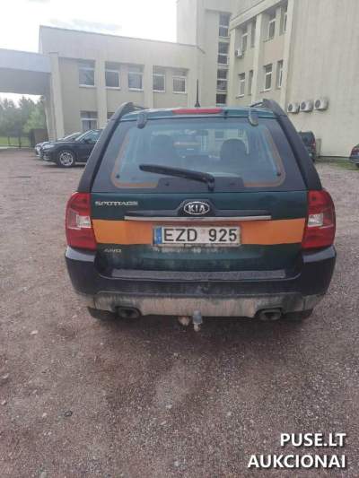 Naudotas KIA SPORTAGE 2009m dyzelis 168725 km aukcione nuo 1000 EUR