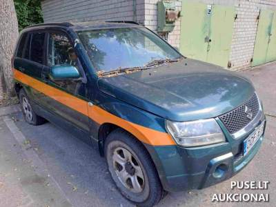 Lengvasis automobilis Suzuki Grand Vitara aukcione Klaipėdoje pradinė kaina 500 EUR