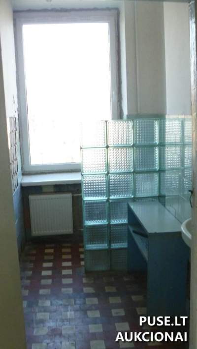 Administracinės paskirties pastatas Ukmergėje, Kauno g. 11, 1193 kv.m, 236400 EUR