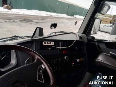 Vilkikas Renault Truck T-530 (2018 m.) su puspriekabe Trailer FVG TS21-1 (2009 m.) 30000 EUR