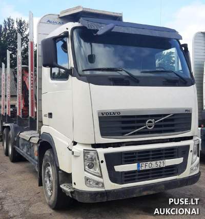 Дрововоз VOLVO FH 64R 2011 року на аукціоні в Радвілішкісі, від 18630 EUR