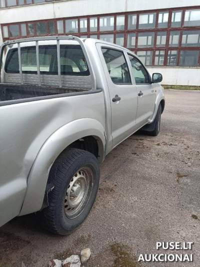 Toyota Hilux пікап на аукціоні в Паневежисі 9900 EUR, 2014 р.