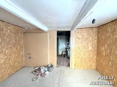 Gyvenamasis namas Pasvalio rajone su sklypu 1223 EUR | Aukcionas.lt