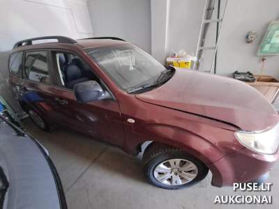 Subaru Forester (2008) dalims arba metalo laužu Kaune 500 EUR