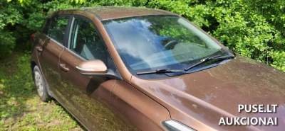 Автомобіль Hyundai i20 2017 р.в. з бензиновим двигуном, 1.4 л, продається за 3600 EUR