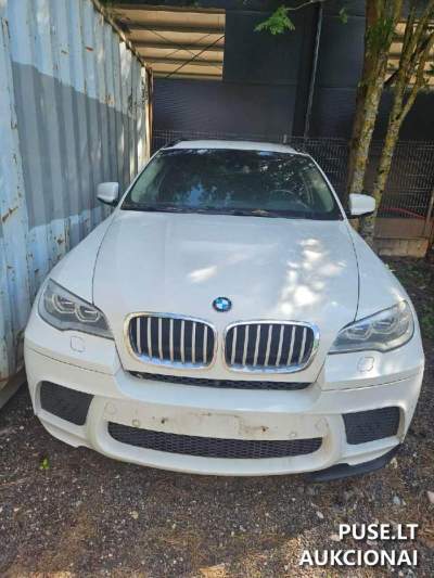 Автомобіль BMW X6 xDrive40d на аукціоні, 7200 EUR