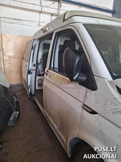 Volkswagen Transporter automobilis aukcione nuo 2600 EUR