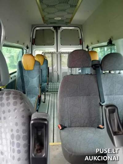Вживаний автобус Ford Transit 2013 р. на аукціоні від 1000 EUR, Молетай
