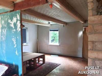 Gyvenamasis namas su 0.45 ha sklypu Kauno rajone, Pagirių k. Linų g. 1, pradinė kaina 10600 EUR