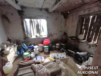 Butas Šiaulių rajone, Bučiūnų kaime, 450 EUR - turto aukcionas