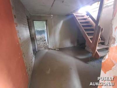 Gyvenamasis namas su 0.26 ha sklypu Stupurų kaime, Joniškio rajone – 11000 EUR