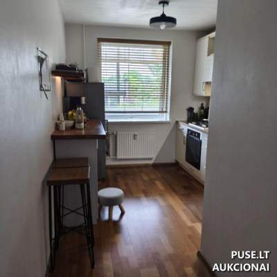 Butas Klaipėdoje (Birutės g. 15) 1/3 dalis 52 kvm su rūsiu 24000 EUR