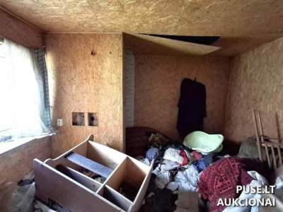 1/4 dalis gyvenamojo namo Vilniuje, A. Kojelavičiaus g. 119, 8730 EUR