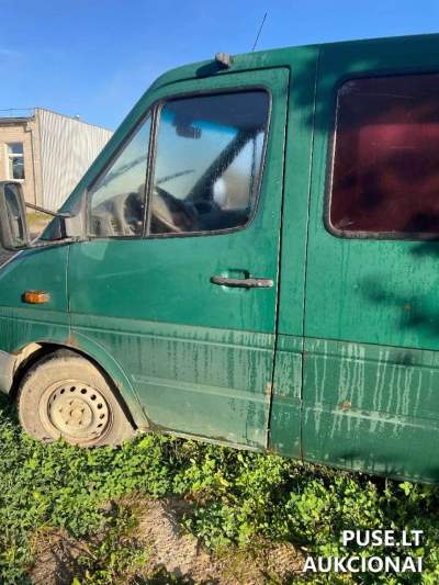 Krovininis automobilis Daimler Chrysler 311 CDI Šakiuose 3000 EUR