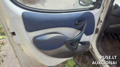 Automobilis Fiat Doblo Šakiuose 2002 dyzelinas 150 EUR
